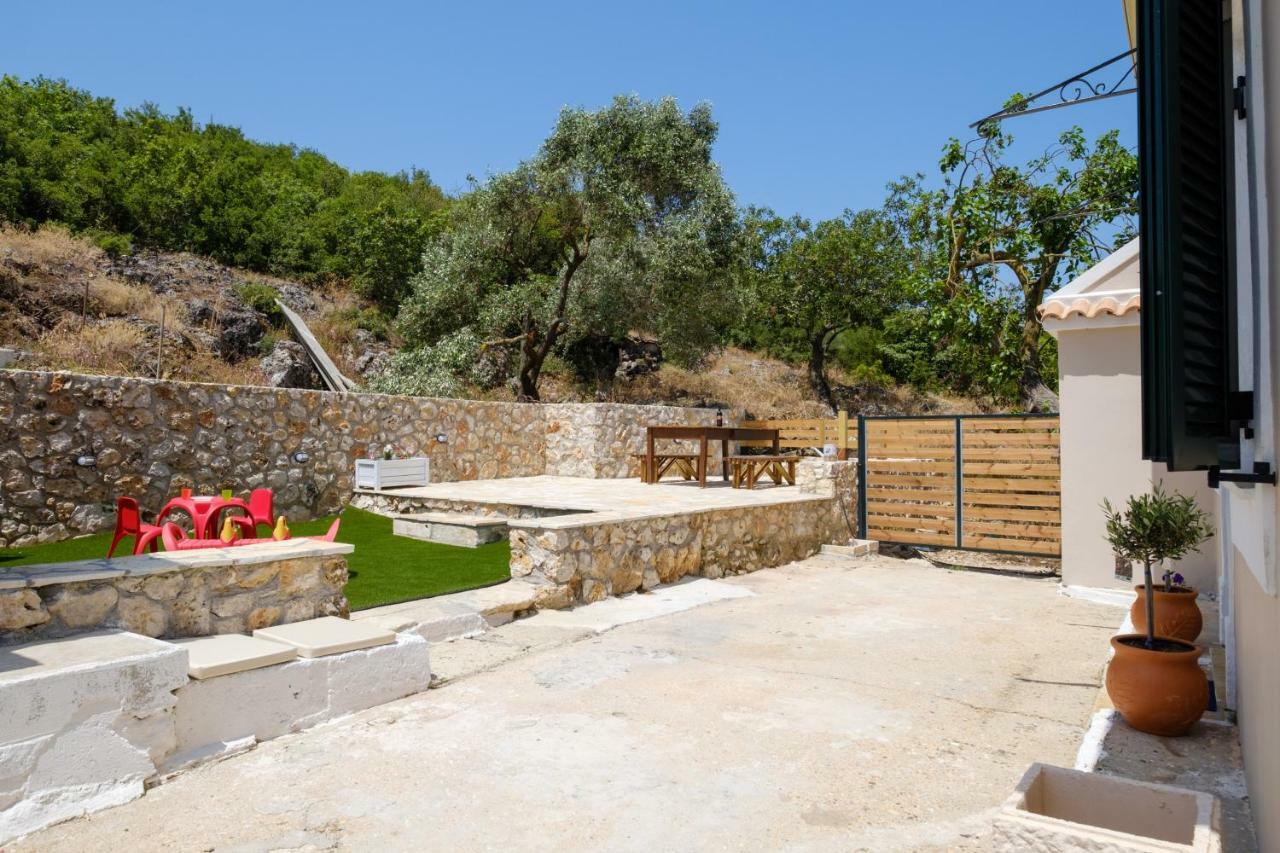Koukoutsa House With Swimming Pool Corfu Sokraki Villa Sokrákion Exterior photo